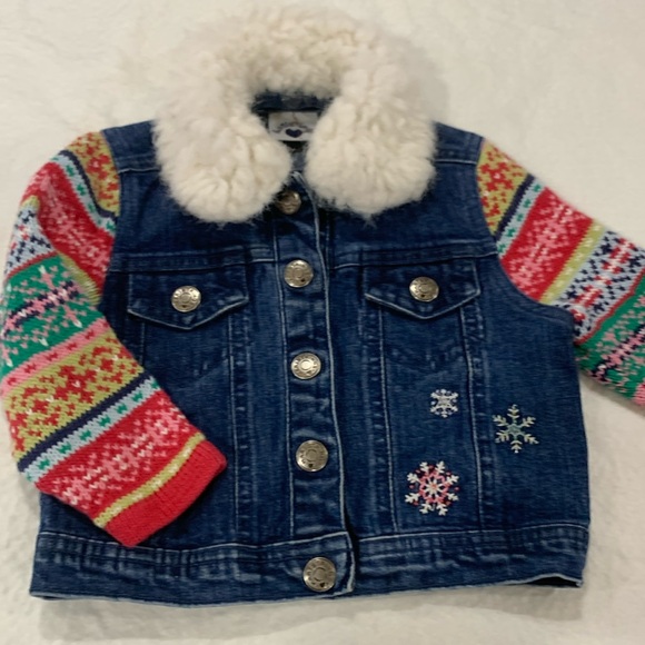 Hartstrings Other - Heartstrings denim jean jacket with detachable faux fur collar and knit sleeves
